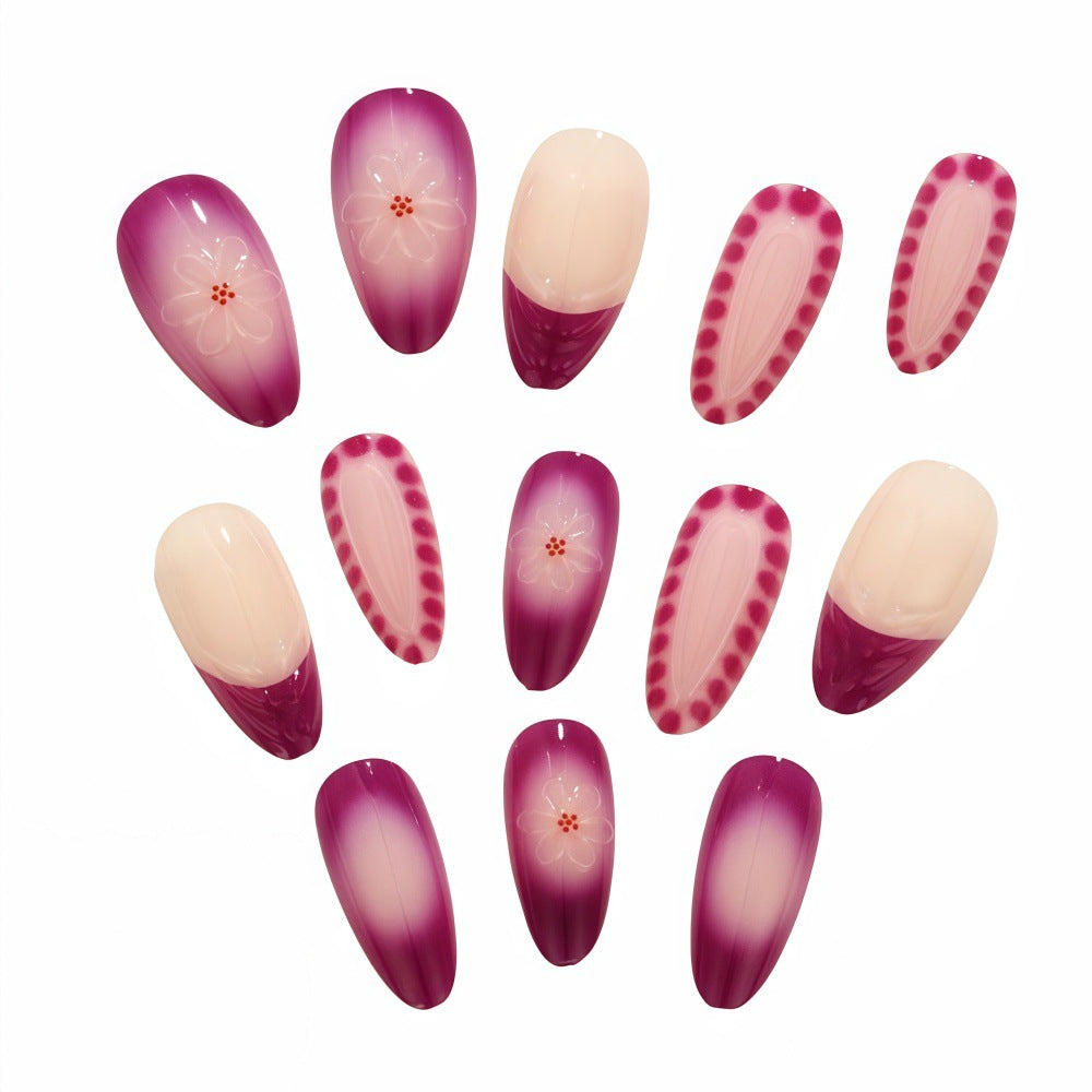 Elegant Artificial Nails with Floral Patterns Stornfield