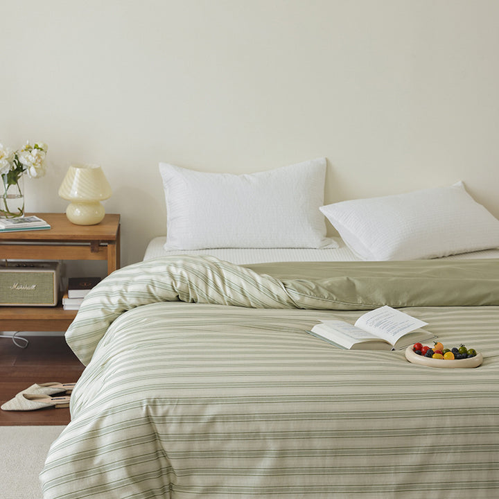 Bedding set made of high-quality cotton satin with duvet cover and pillowcases