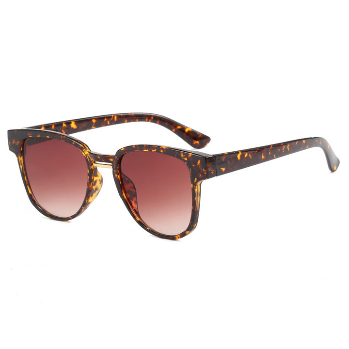 Ladies sunglasses in fashionable cat-eye style Stornfield