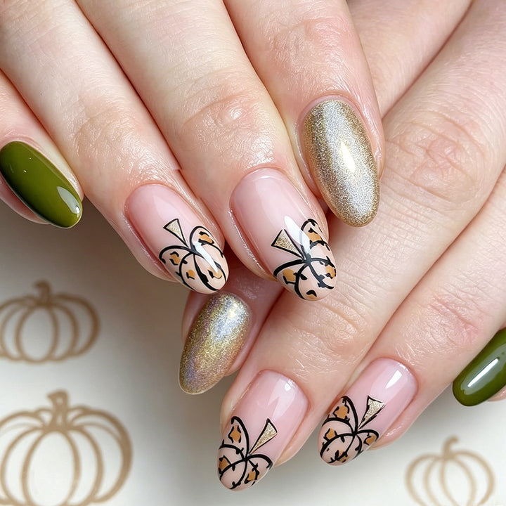 Elegant Seasonal Nail Art Set Stornfield
