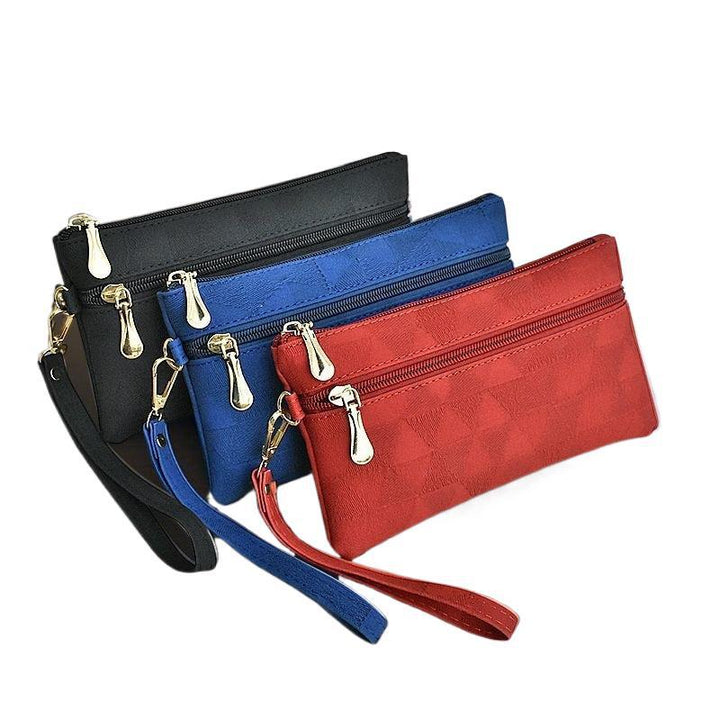 Elegant Clutch With Practical Zipper Stornfield