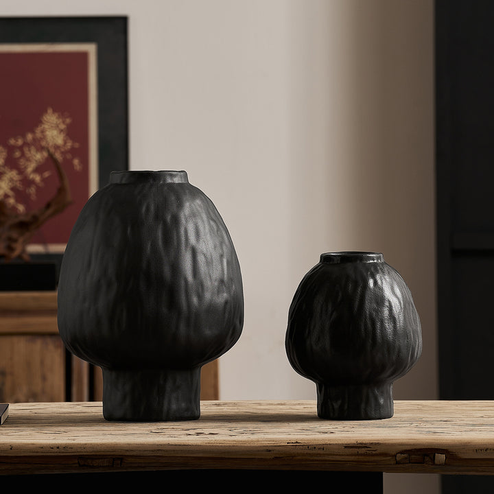 Decorative ceramic vase in modern design Stornfield