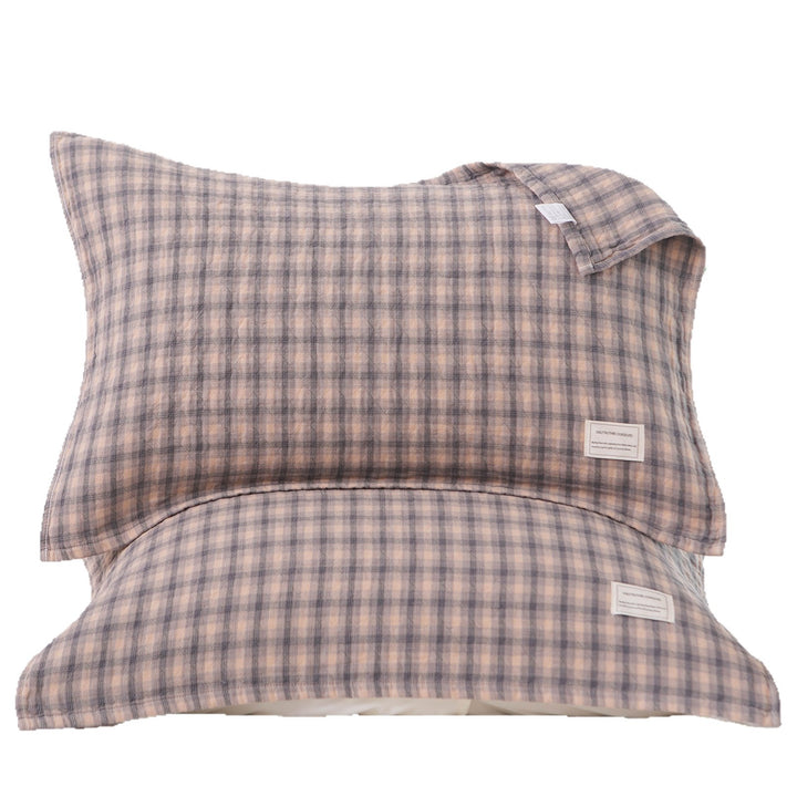 Ladies pillowcases with modern stripe pattern Stornfield