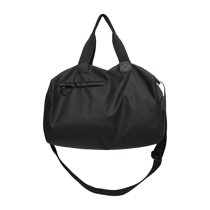 Sporty travel bag with robust and water-repellent material Stornfield