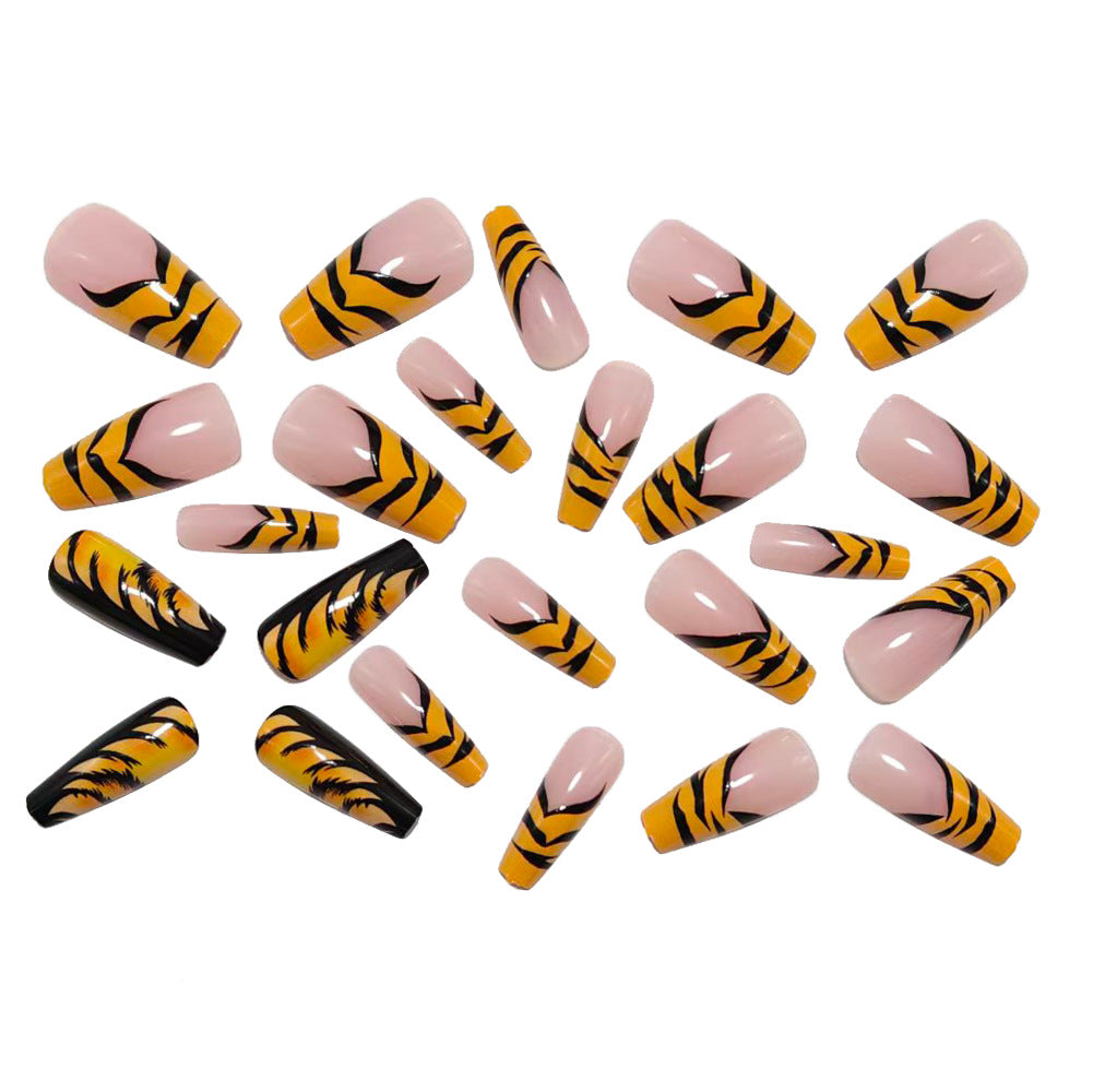 Artificial nail with Tiger Design Stornfield