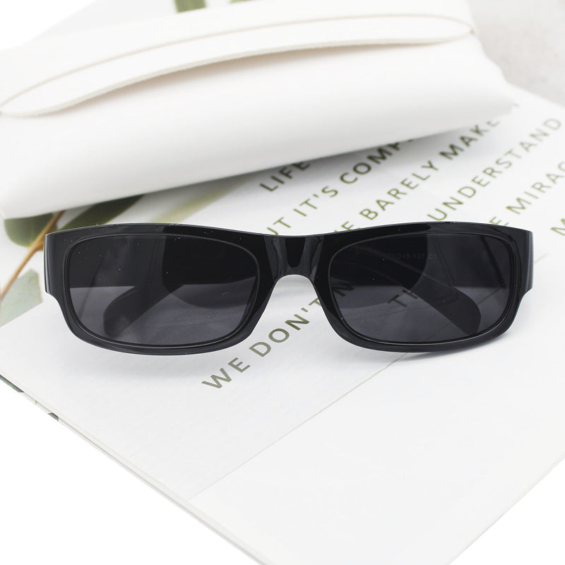 Women's fashionable sunglasses in stylish rectangular design Stornfield