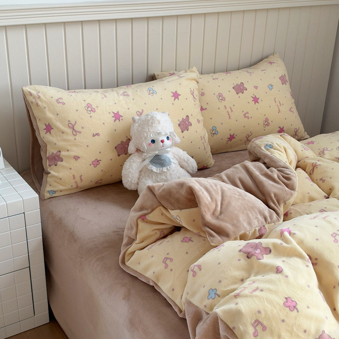 Cute Themed Fleece Bedding Set