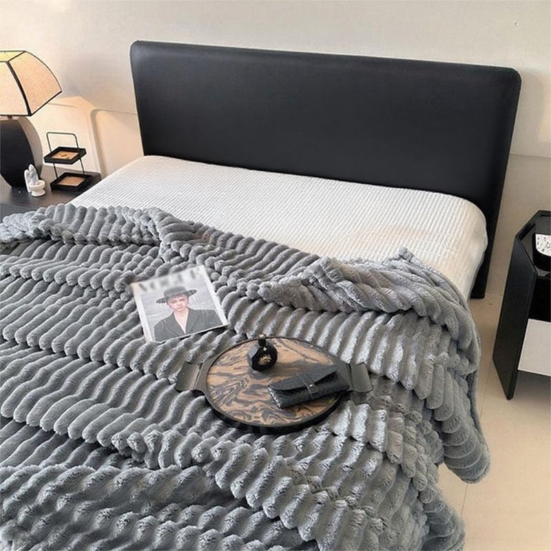 Women's Ultra-Soft Cuddly Blanket with Wave Structure Stornfield