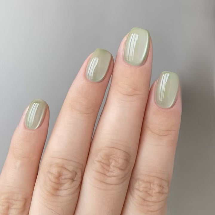 Glossy Press-On Nail Set Stornfield