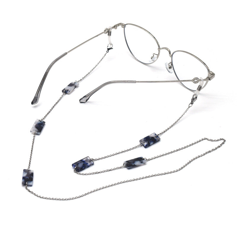 Elegant Bead-Accented Eyewear Holder Chain Stornfield