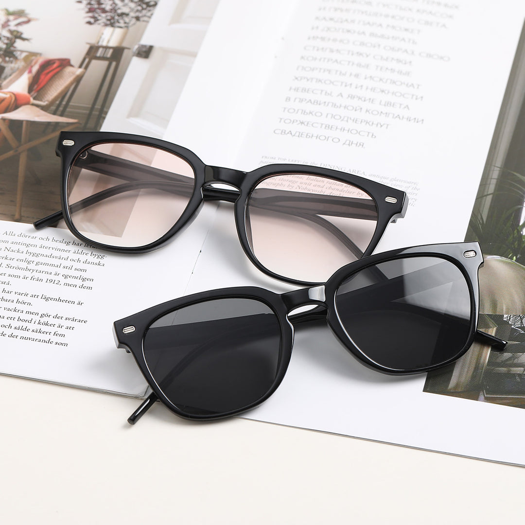 Women's stylish sunglasses with a sturdy frame and UV protection Stornfield
