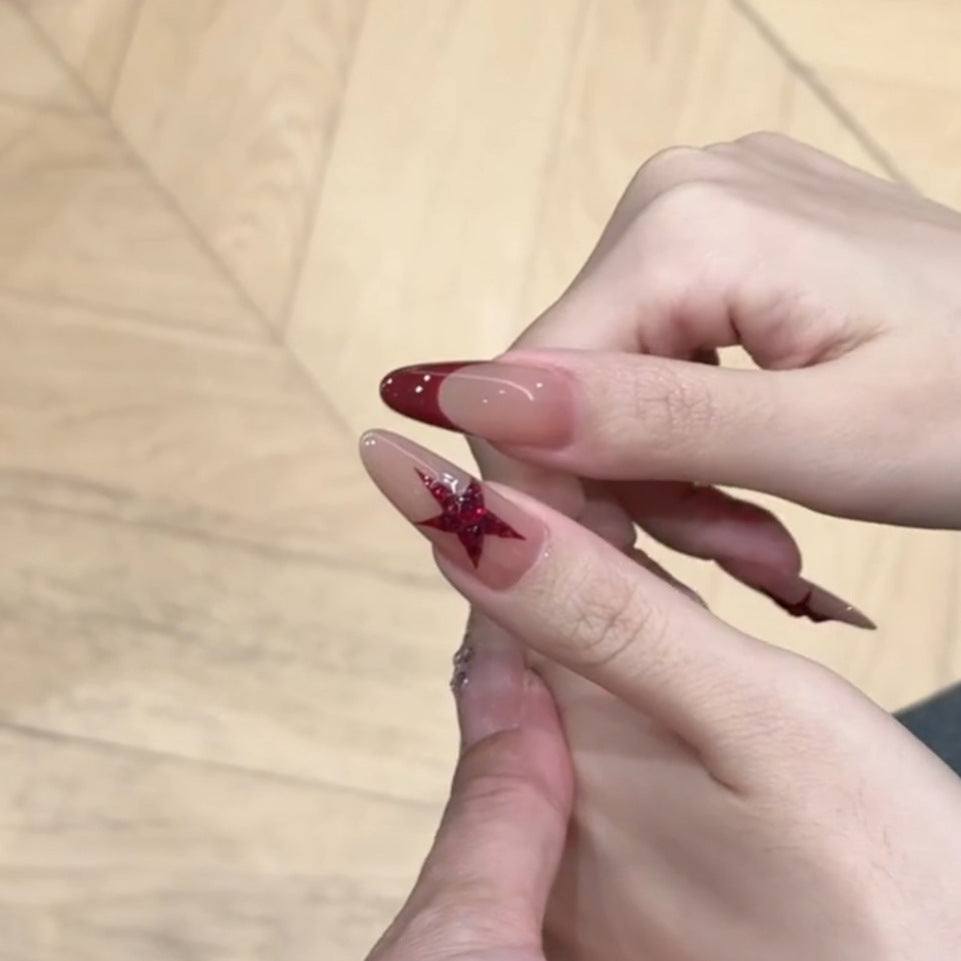 Fake nails with glitter star design Stornfield