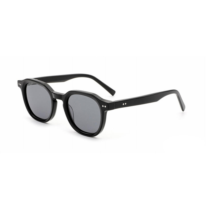Ladies stylish sunglasses with distinctive design Stornfield