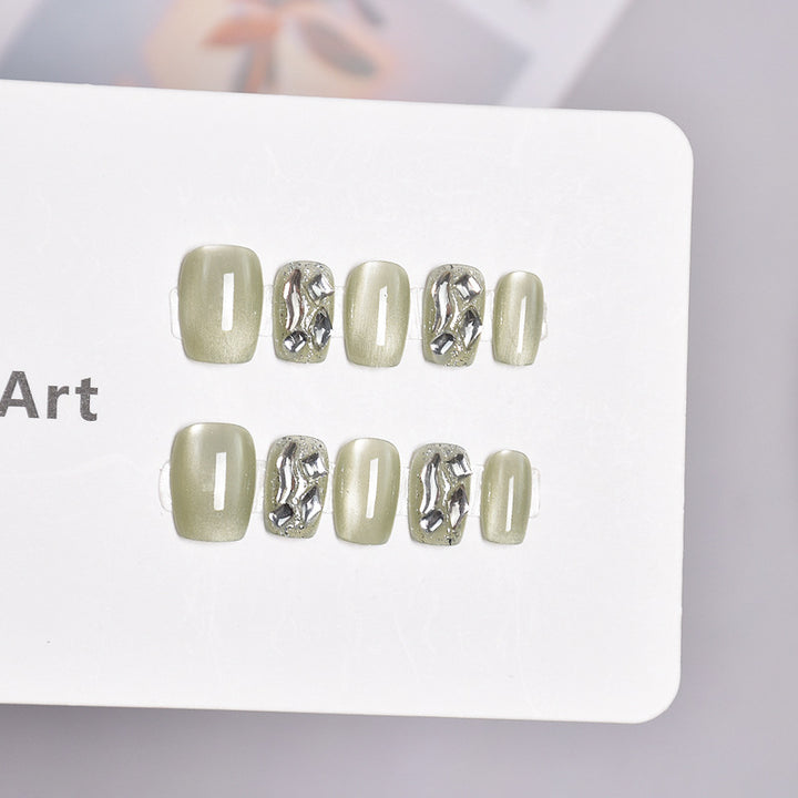 Glamorous Heart-Themed Press-On Nail Set Stornfield