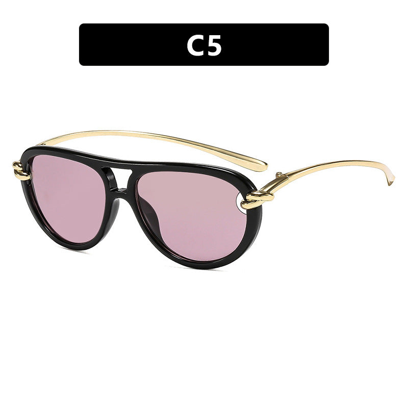 Women Retro Sunglasses with Elegant Frame and Polarized Lenses Stornfield