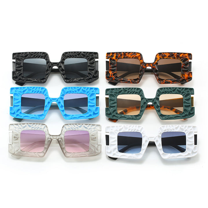 Women's oversized sunglasses with structured frame Stornfield
