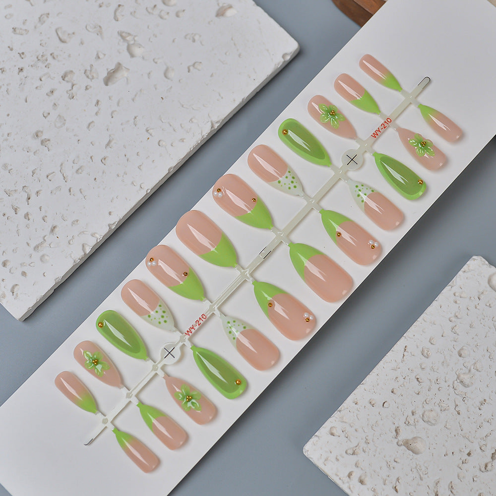 Nature-Inspired Press-On Nail Art Set Stornfield