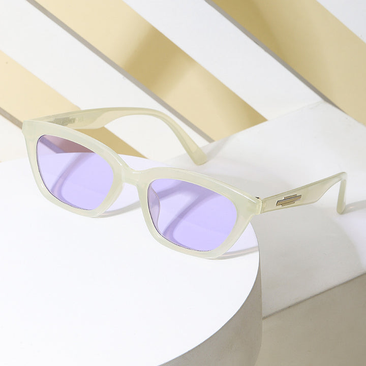Women's fashionable Cat-Eye sunglasses with transparent frame and mirrored lenses Stornfield
