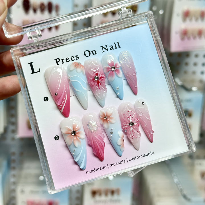 Decorative Press-On Nail Art Set with Floral and Gem Accents  1791774855