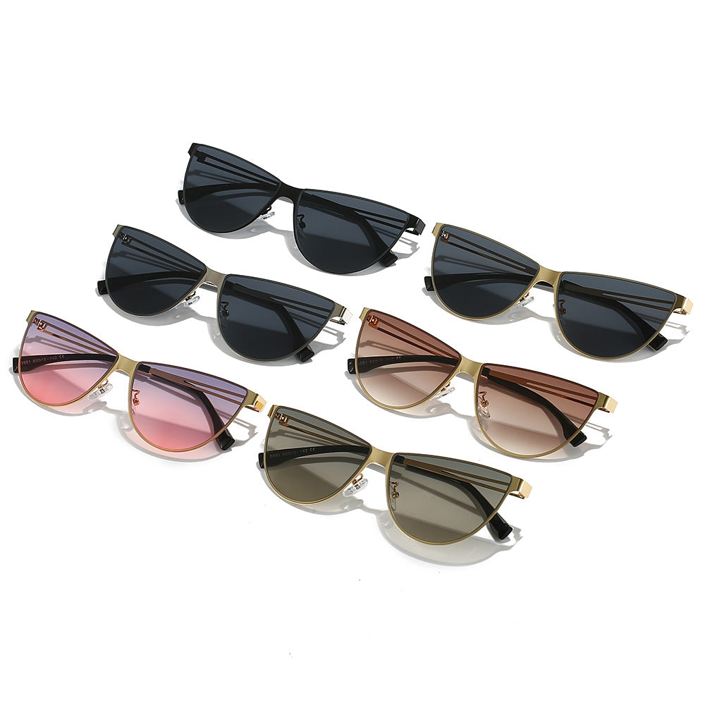 Women’s Fashion Cat-Eye Sunglasses with Elegant Metal Frame Stornfield