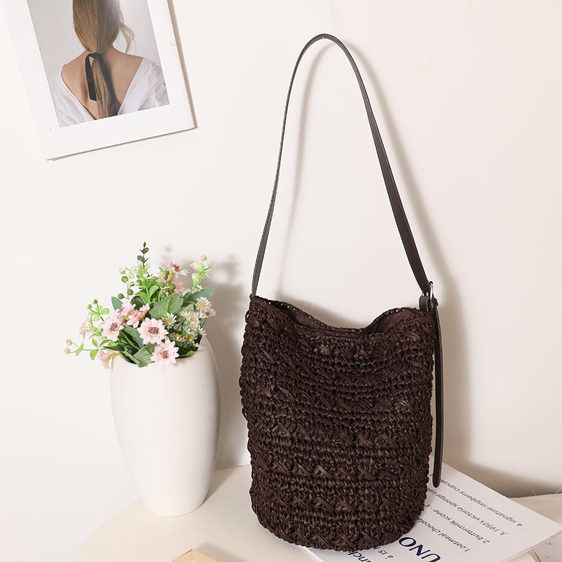 Handcrafted Shoulder Bag Made of High-Quality Natural Material Stornfield