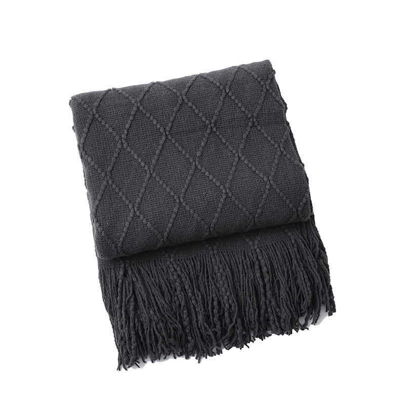 Women Elegant and stylish living and cuddly blanket with fringes Stornfield