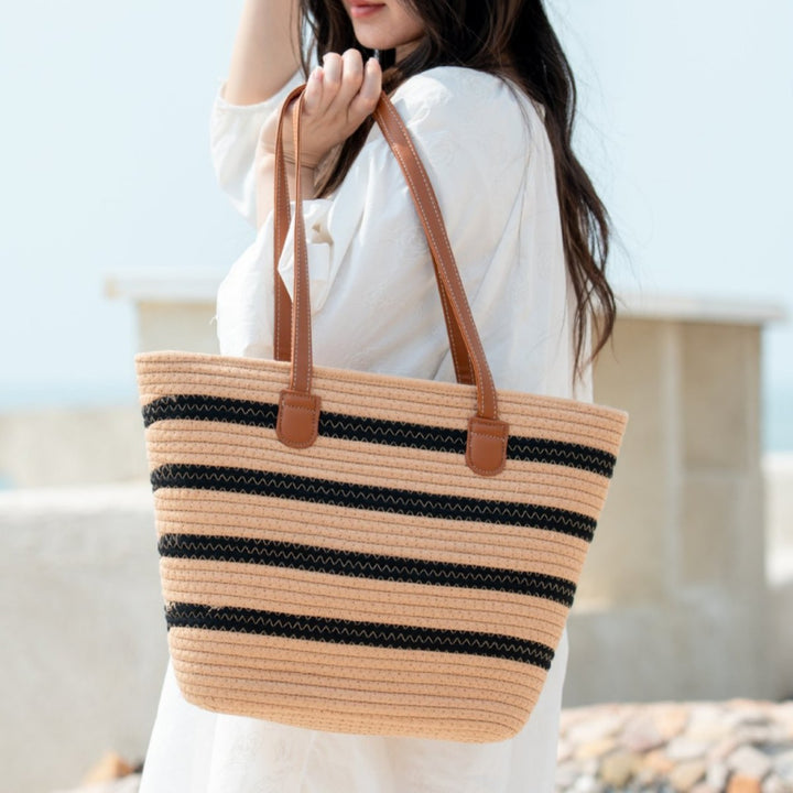 Spacious straw tote bag with leather handles Stornfield