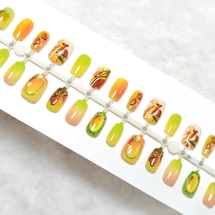 Artificial nails with fruit motifs Stornfield