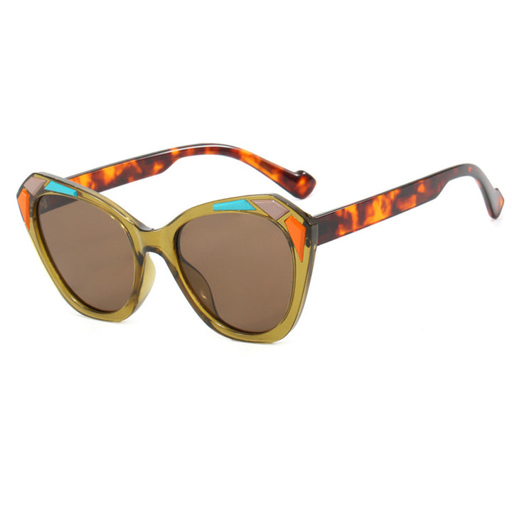 Ladies Cat Eye Sunglasses with Fashionable Details Stornfield