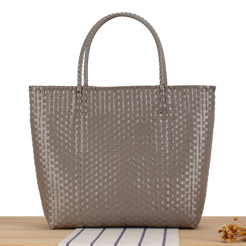 Stylish Beach Bag Made of High-Quality Woven Material Stornfield