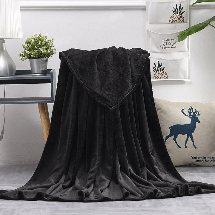Plush Oversized Hooded Fleece Blanket