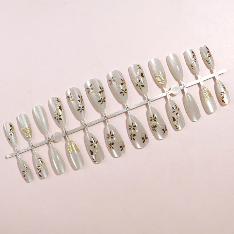 Elegant Designer Press-On Nail Set Stornfield
