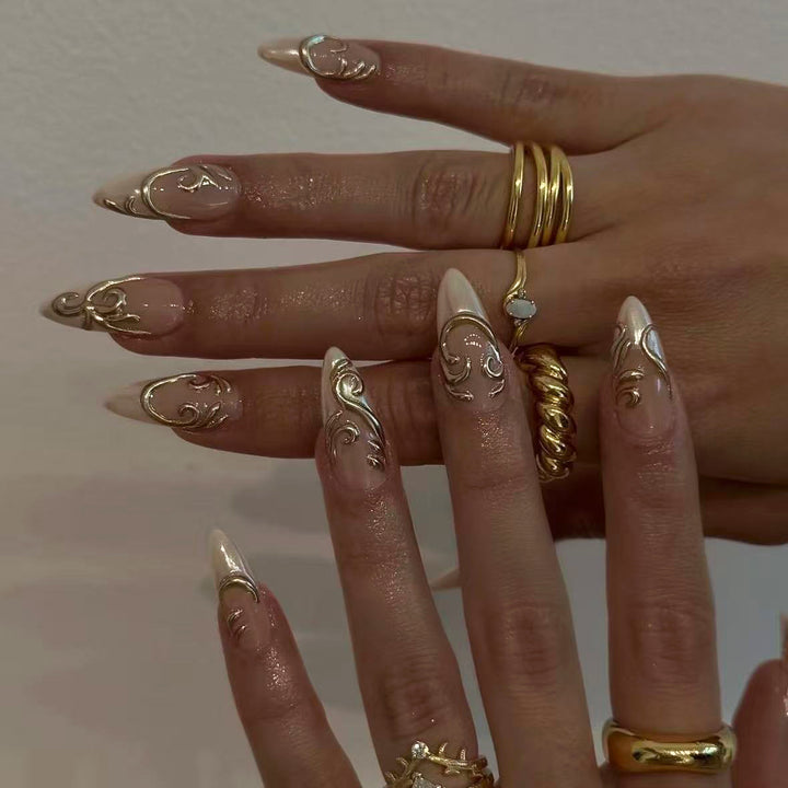Decorative Press-On Nail Set with Elegant Gold Accents