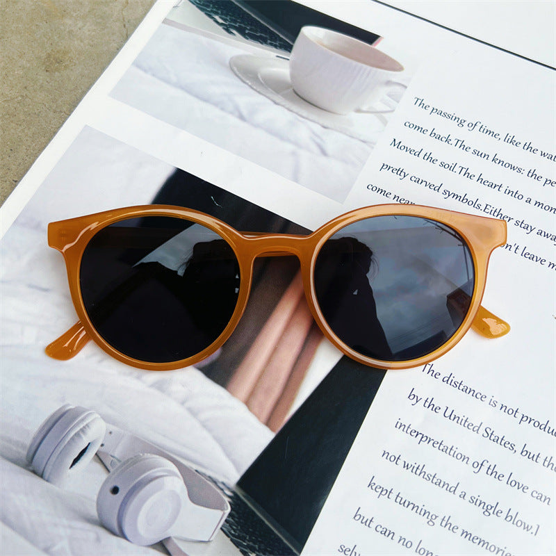 Chic Retro Round Frame Sunglasses Stornfield