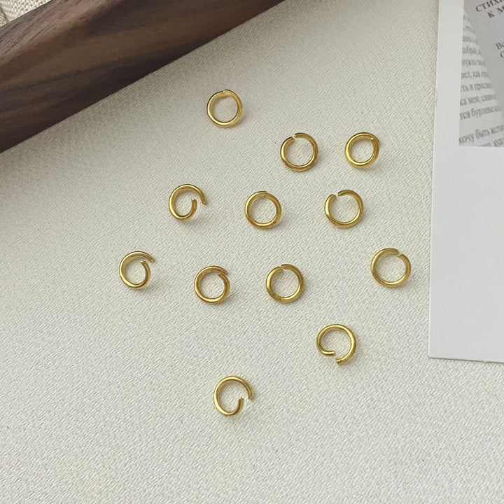Sleek Minimalist Metal Ring Clips Stornfield