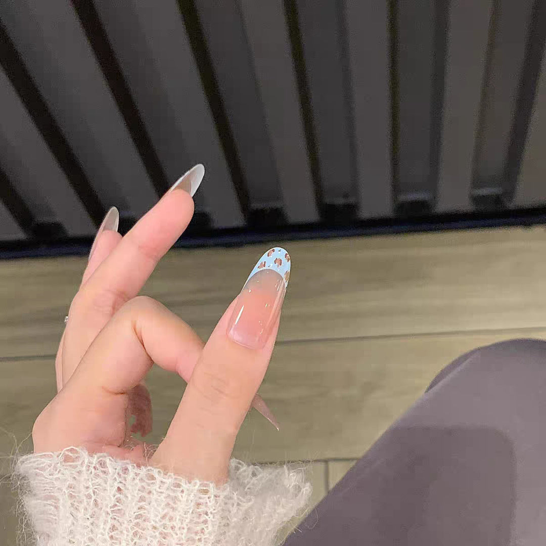 Press-On Nail Kit Stornfield