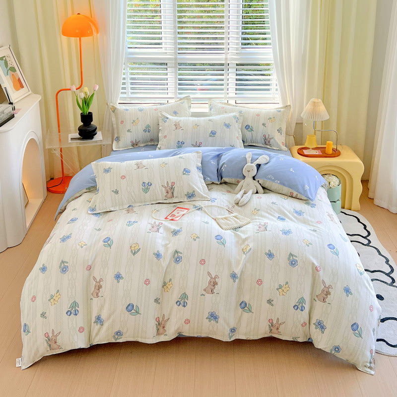 Modern Graphic Print Bedding Set