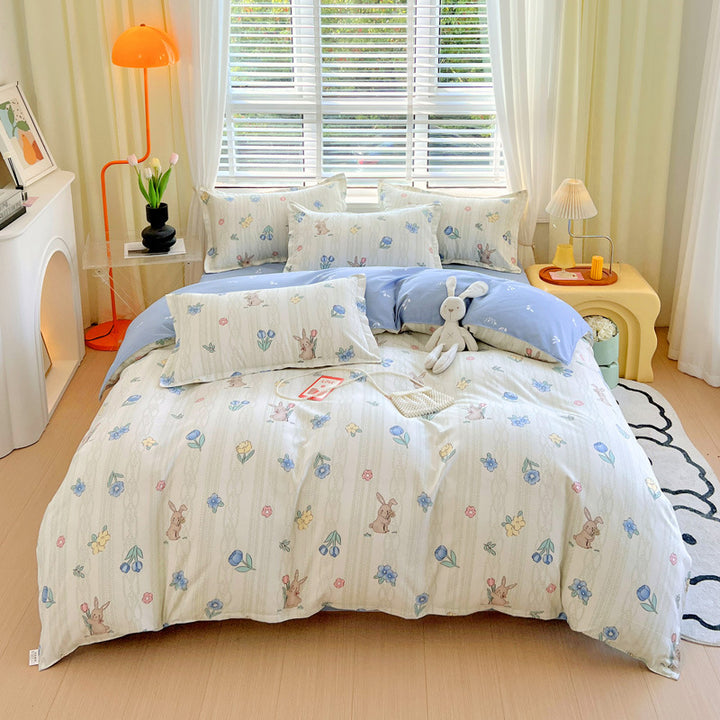 Modern Graphic Print Bedding Set