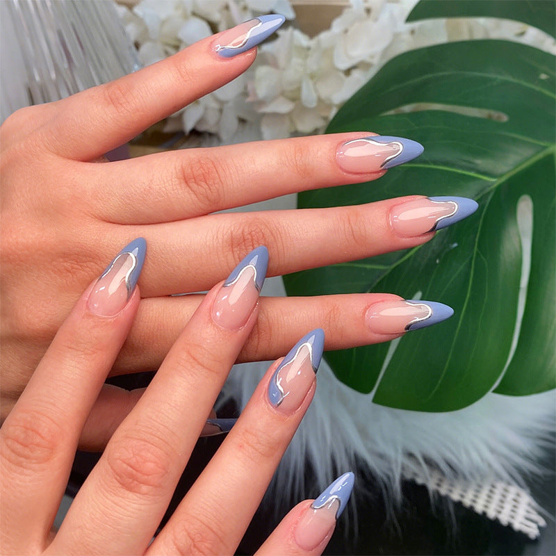 Artistic Press-On Nail Set with Modern Abstract Design Stornfield