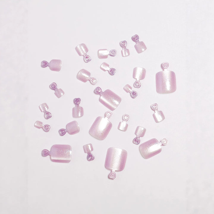 Glimmering Press-On Nail Set Stornfield