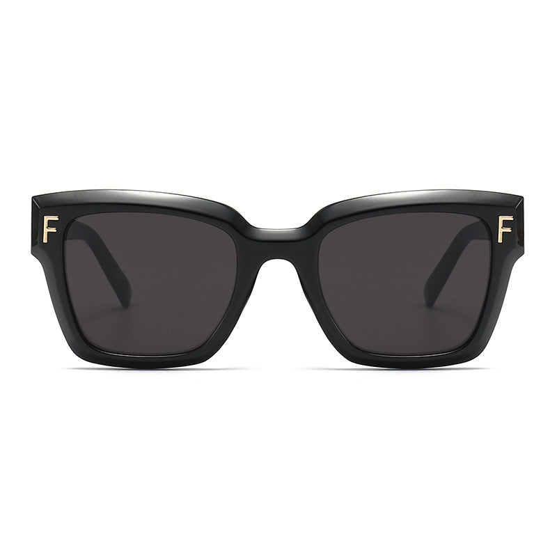 Ladies fashionable square sunglasses with gold details Stornfield