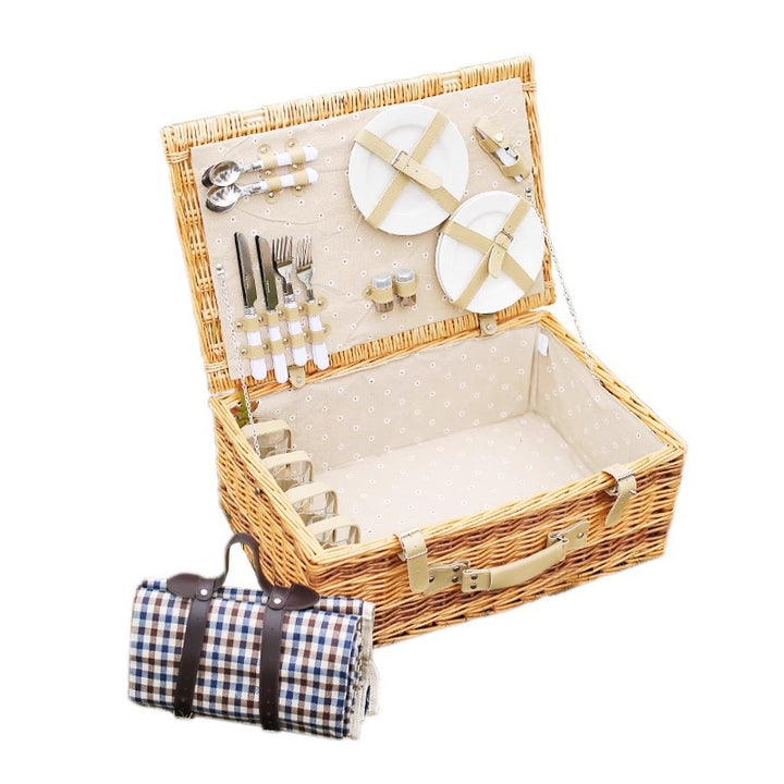Rustic picnic basket with dish set Stornfield