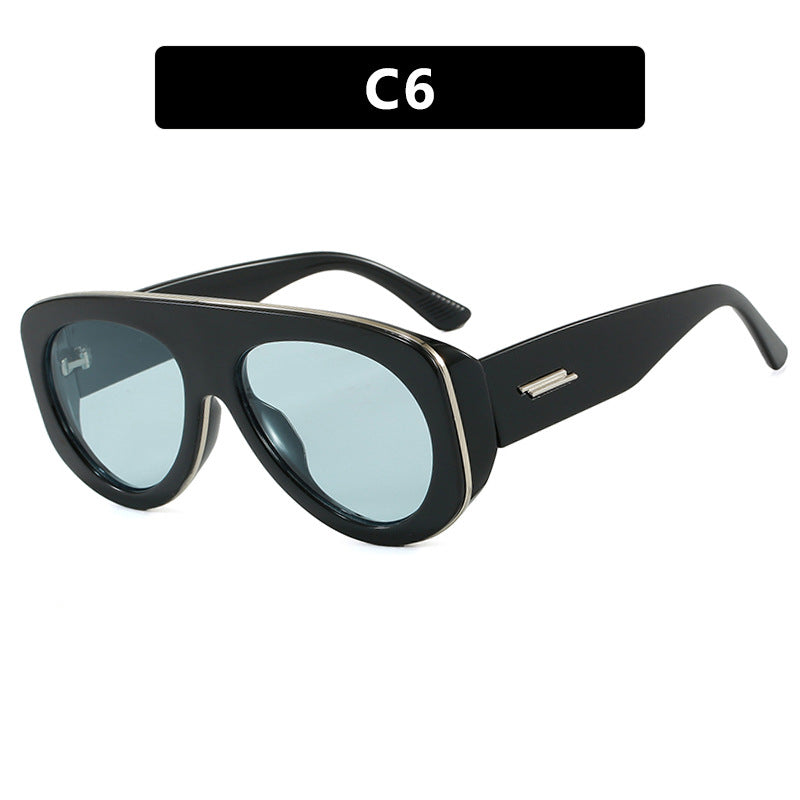 Ladies extravagant sunglasses in striking design Stornfield