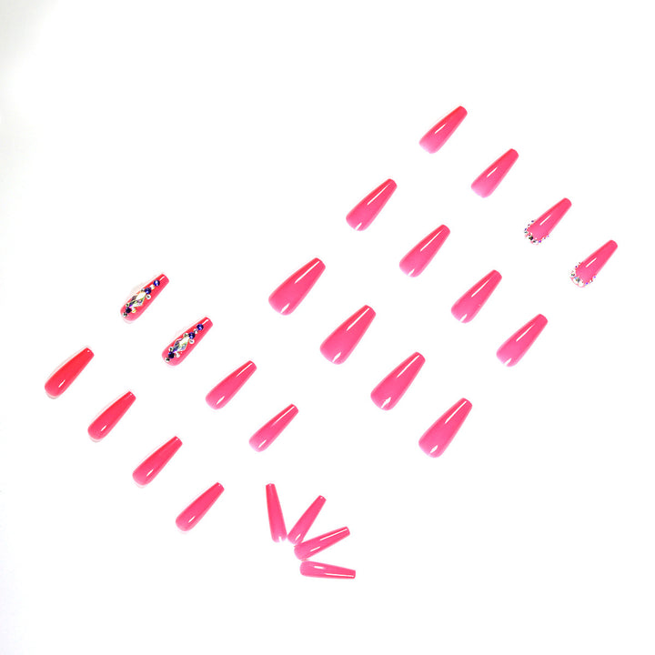 Elegant Nail Art with Glitter Decoration Stornfield
