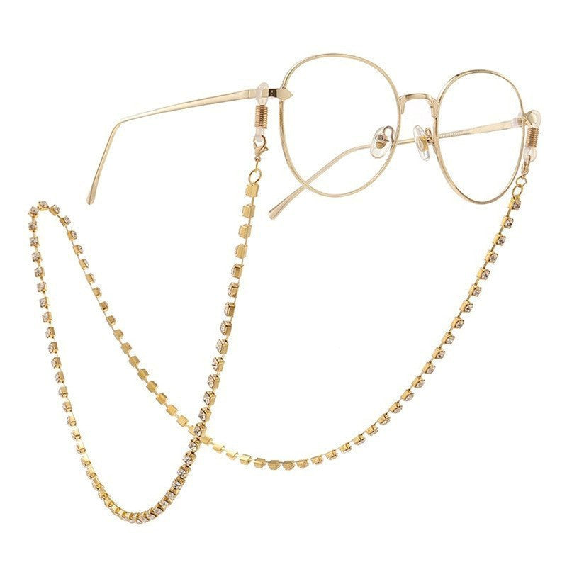 Sparkling Rhinestone Eyewear Chain Stornfield