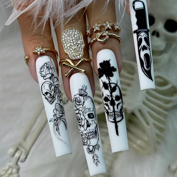 Glamorous Halloween Art Nails Stornfield