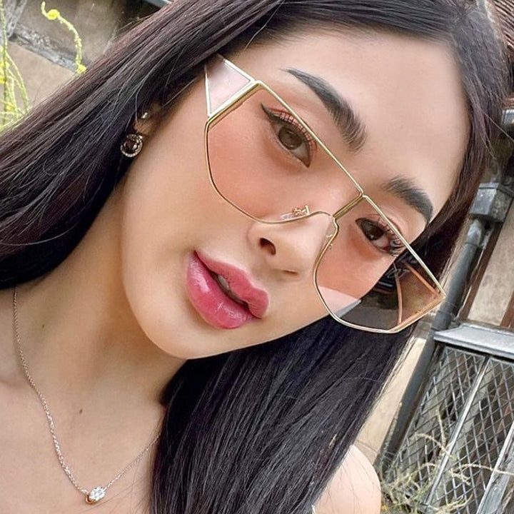 Women's trendy oversized sunglasses with distinctive geometric design Stornfield
