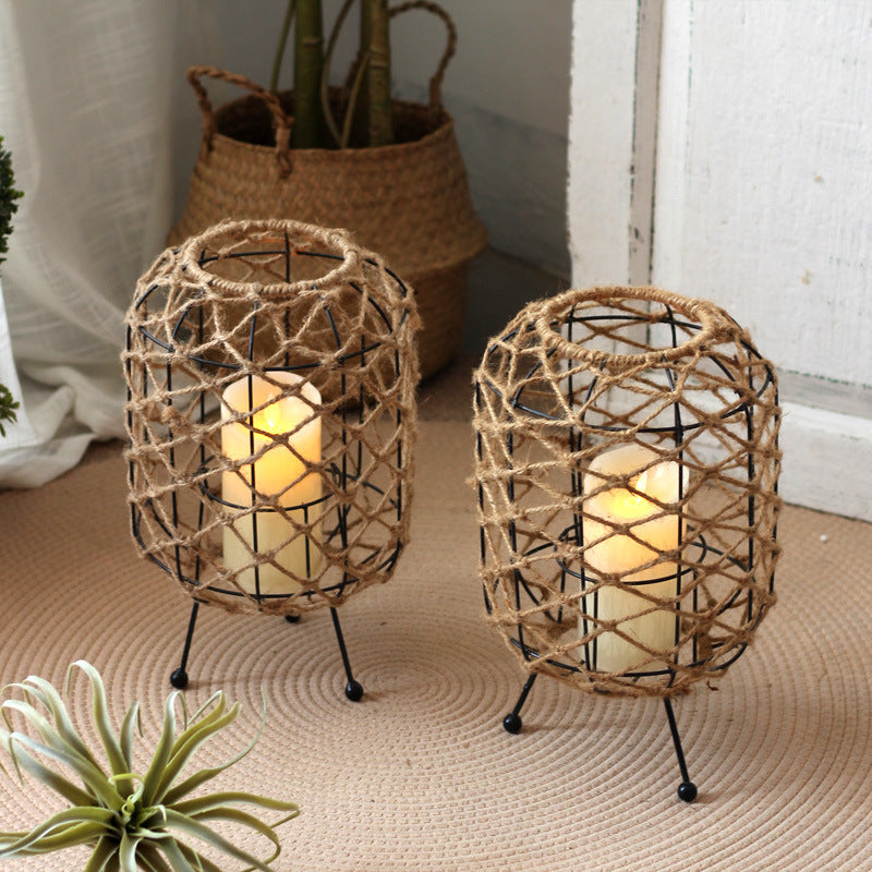 Decorative plant container with tripod Stornfield
