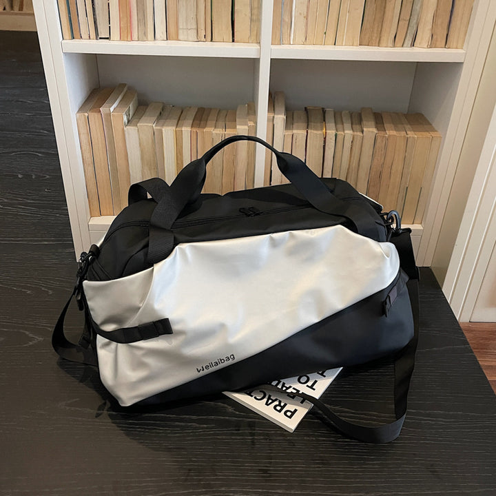 Multifunctional Sports Bag With Water-Repellent Design Stornfield