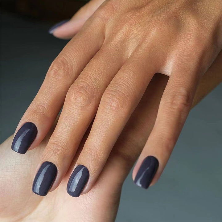 High-Quality Artificial Nails Stornfield